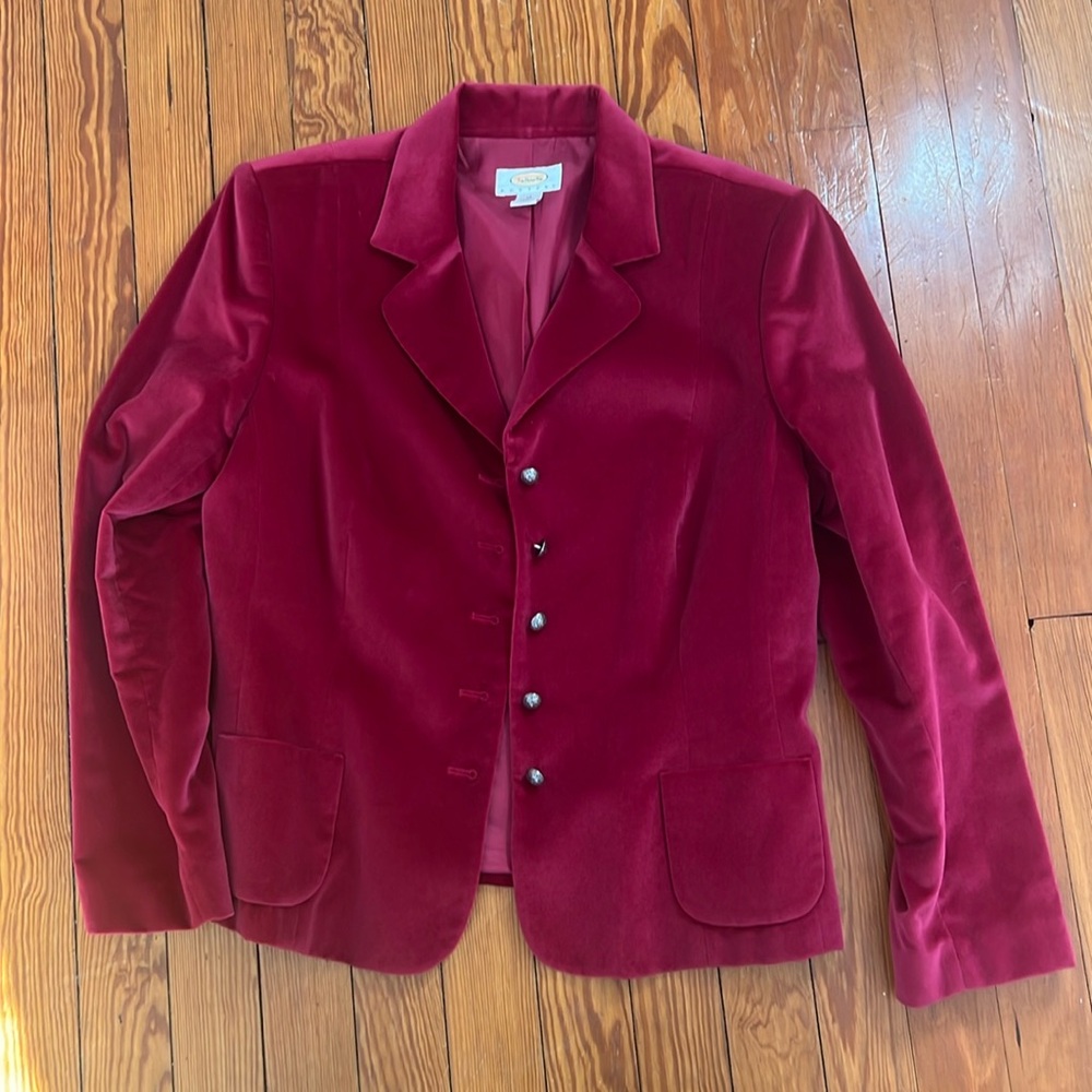 Talbots Sz14 dark pink velvet blazer.